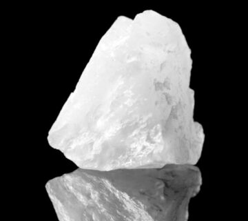 not-quarz1-825x510